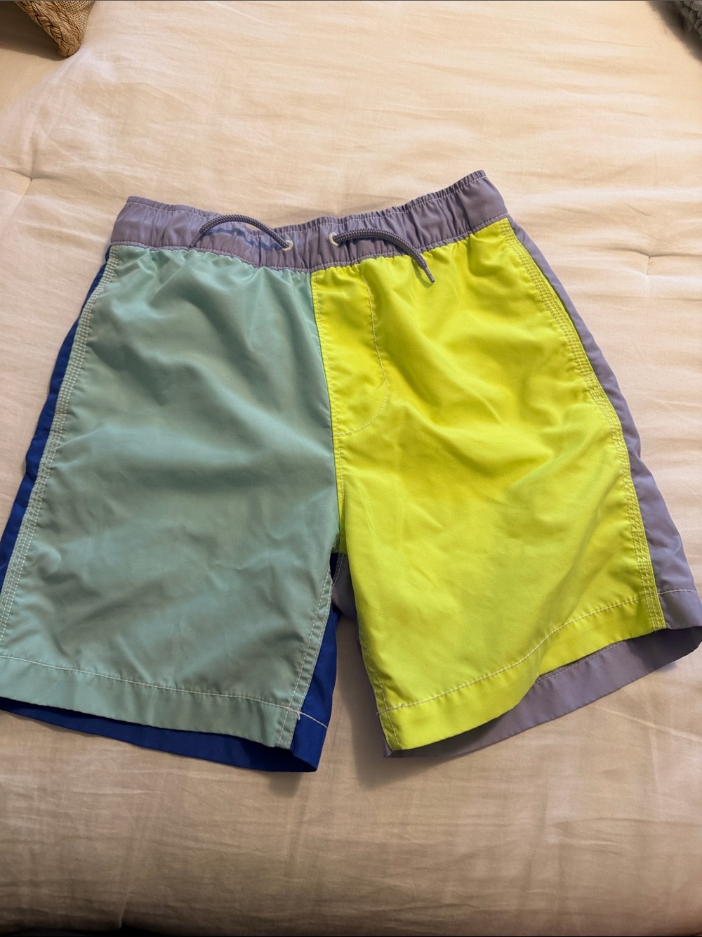GAP Kids Elastic-Waist Boys Swim Shorts in Lavender and Light Blue
